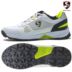 Sg Cricket shoes scorer 6 0