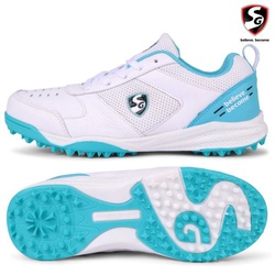 Sg Cricket shoes fusion